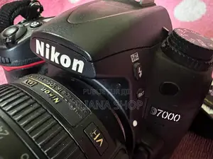 Nikon D7000