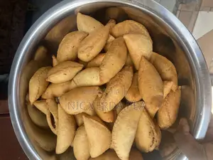 Les Pastels Une Bouchée, Une Promesse