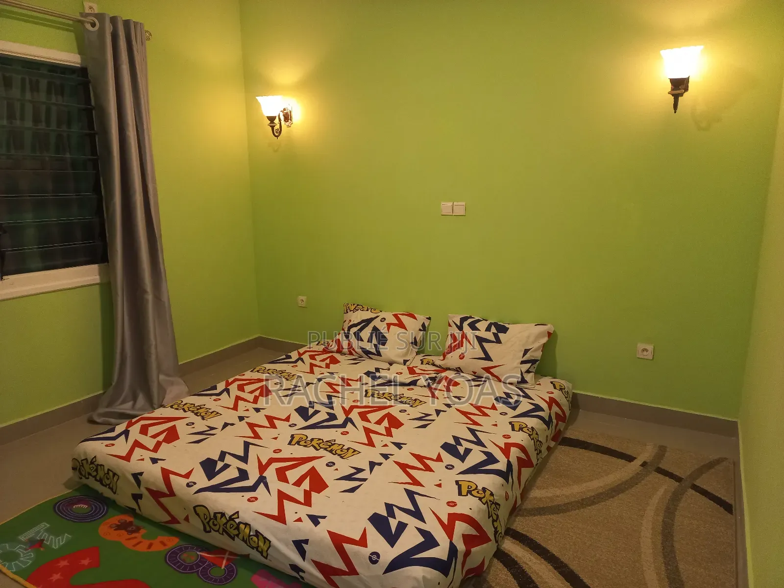 1chbre Chambre et salon dans Appartements, Mongo-Mpoukou à Louer