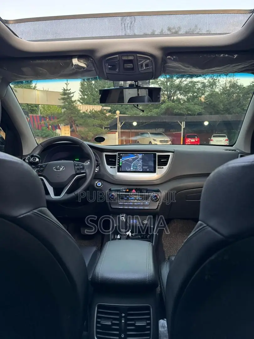 Honda Vezel 2017 Noir