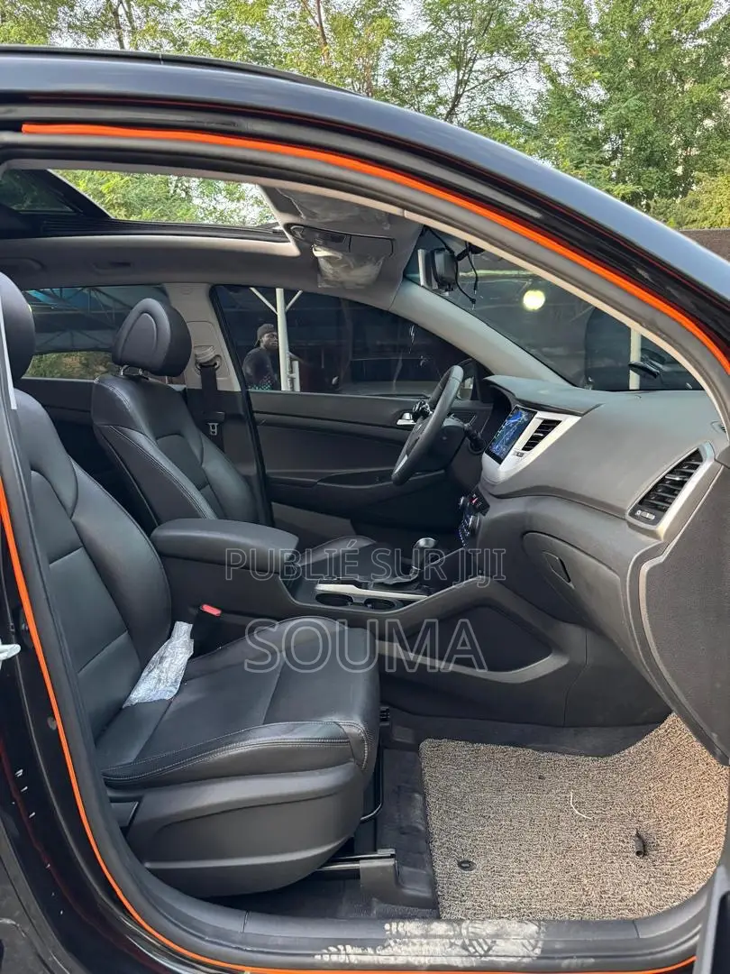 Honda Vezel 2017 Noir