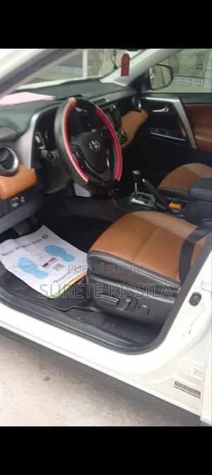 Toyota RAV4 2017 Blanc