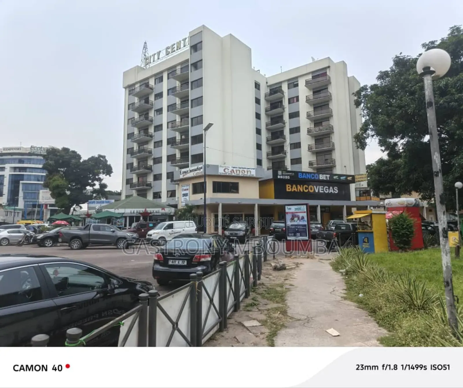 20chbre Blocs d'appartements dans Immeuble City Center, Poto-Poto