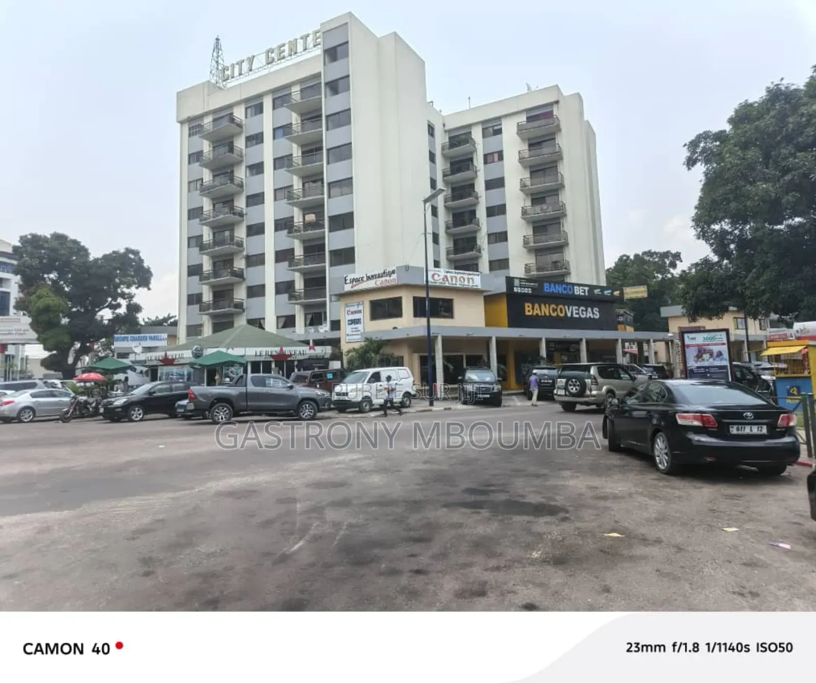 20chbre Blocs d'appartements dans Immeuble City Center, Poto-Poto