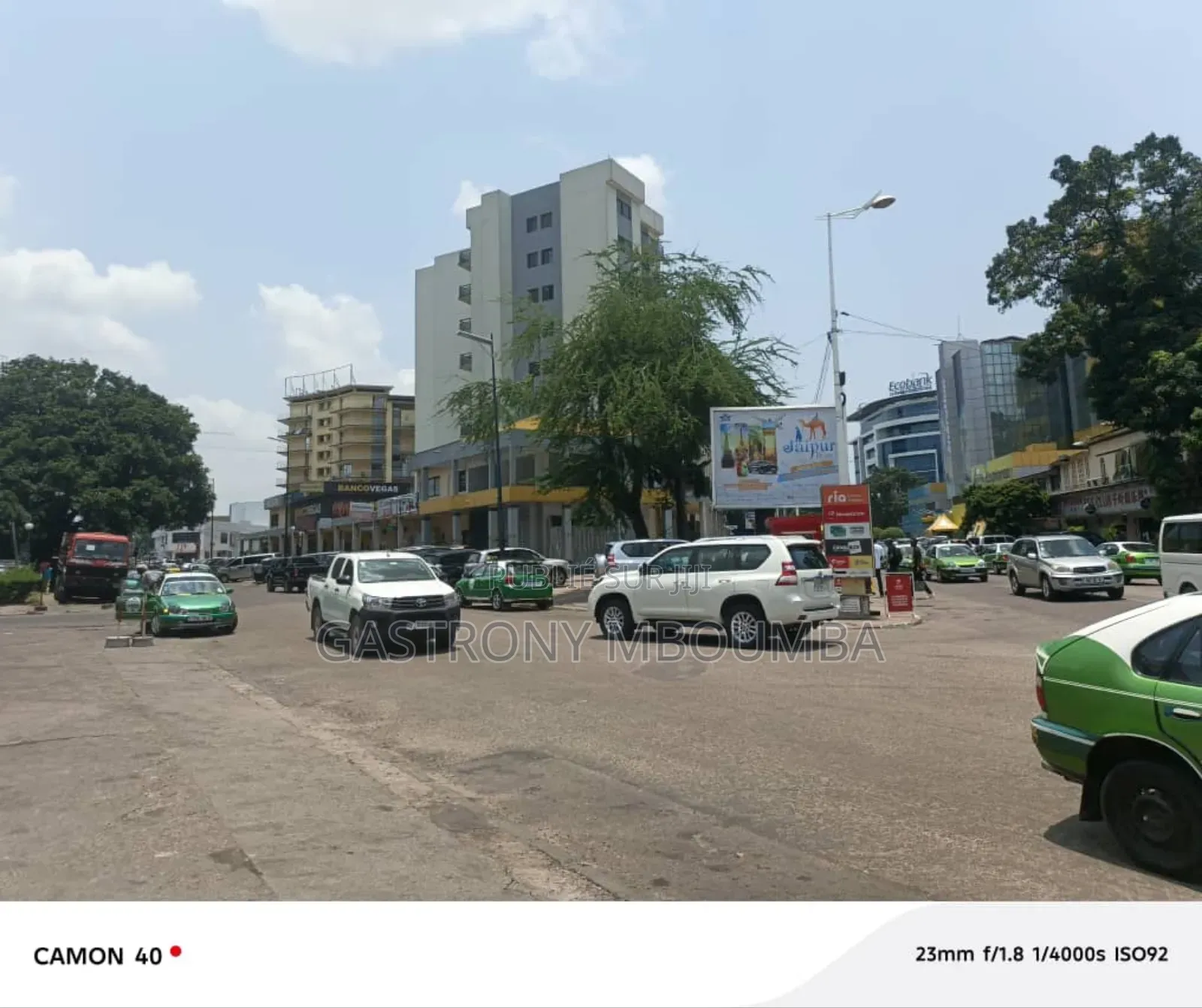 20chbre Blocs d'appartements dans Immeuble City Center, Poto-Poto