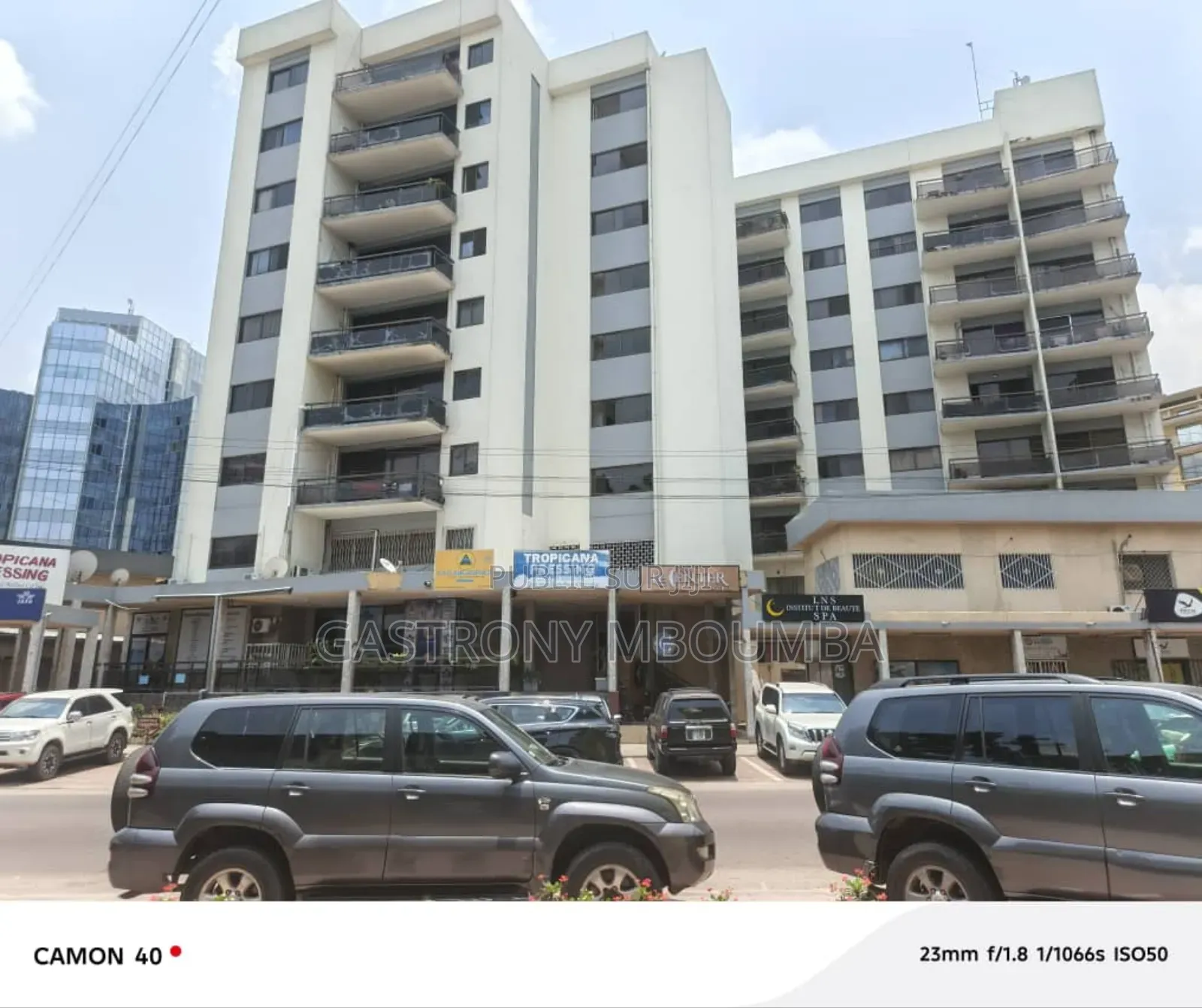 20chbre Blocs d'appartements dans Immeuble City Center, Poto-Poto