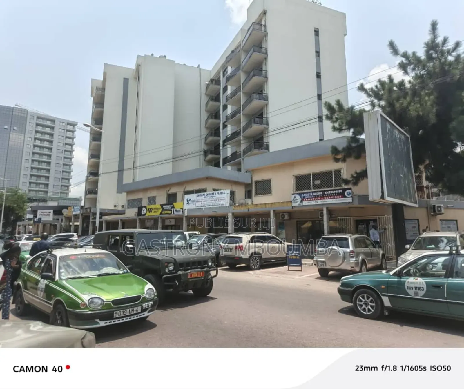 20chbre Blocs d'appartements dans Immeuble City Center, Poto-Poto