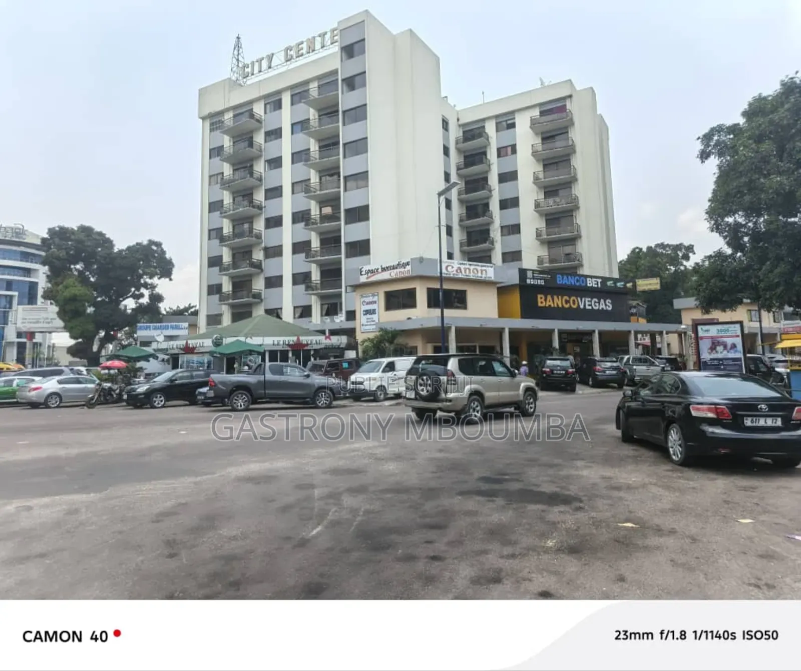 20chbre Blocs d'appartements dans Immeuble City Center, Poto-Poto