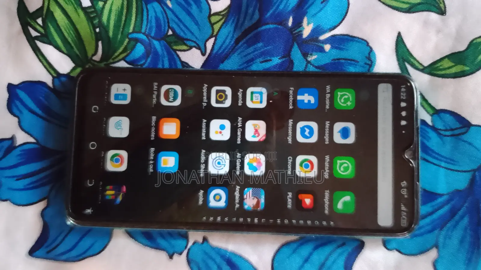 Tecno Spark 8C 64 GB Bleu