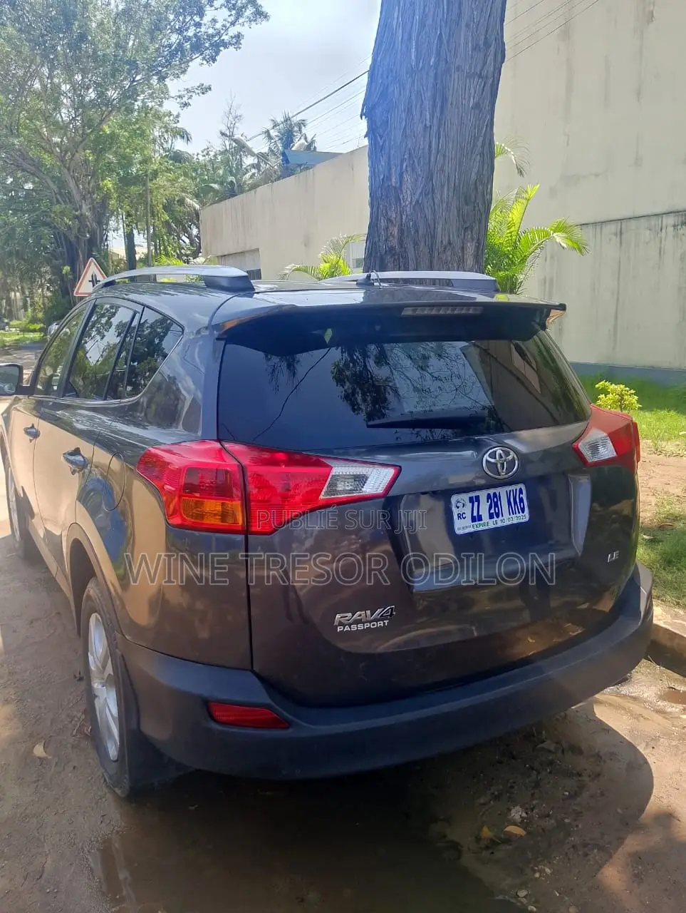 Toyota RAV4 LE 4dr SUV (2.5L 4cyl 6A) 2015 Turquoise