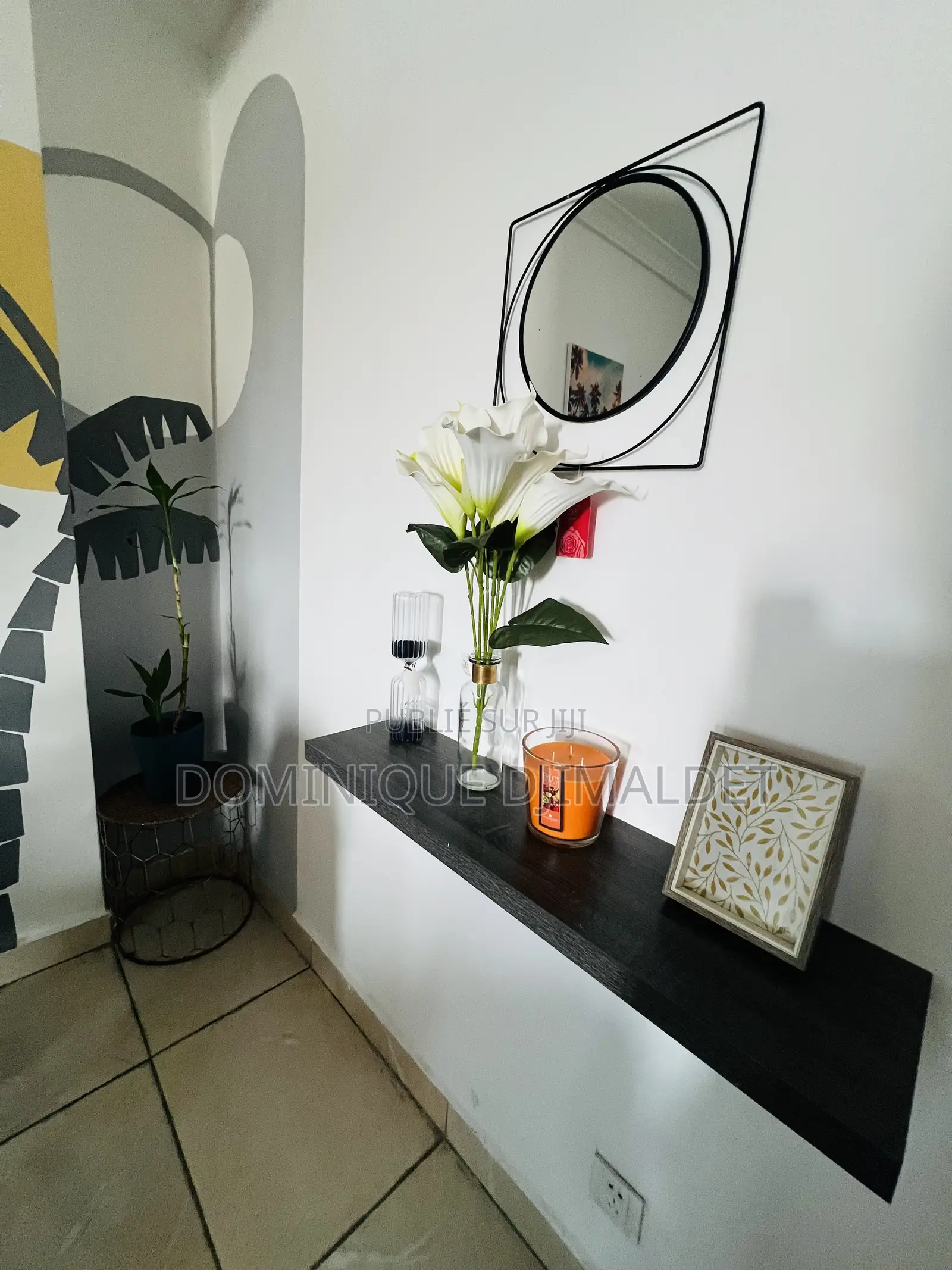 Meublé 1chbre Chambre et salon dans Sandrine Djimaldet, Lumumba à Louer