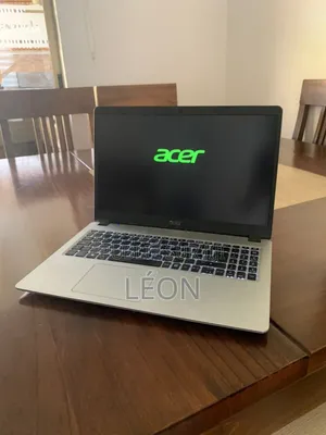 Nouveau Ordinateur portable Acer Aspire E5 8GB Intel Core i7 HDD 256GB