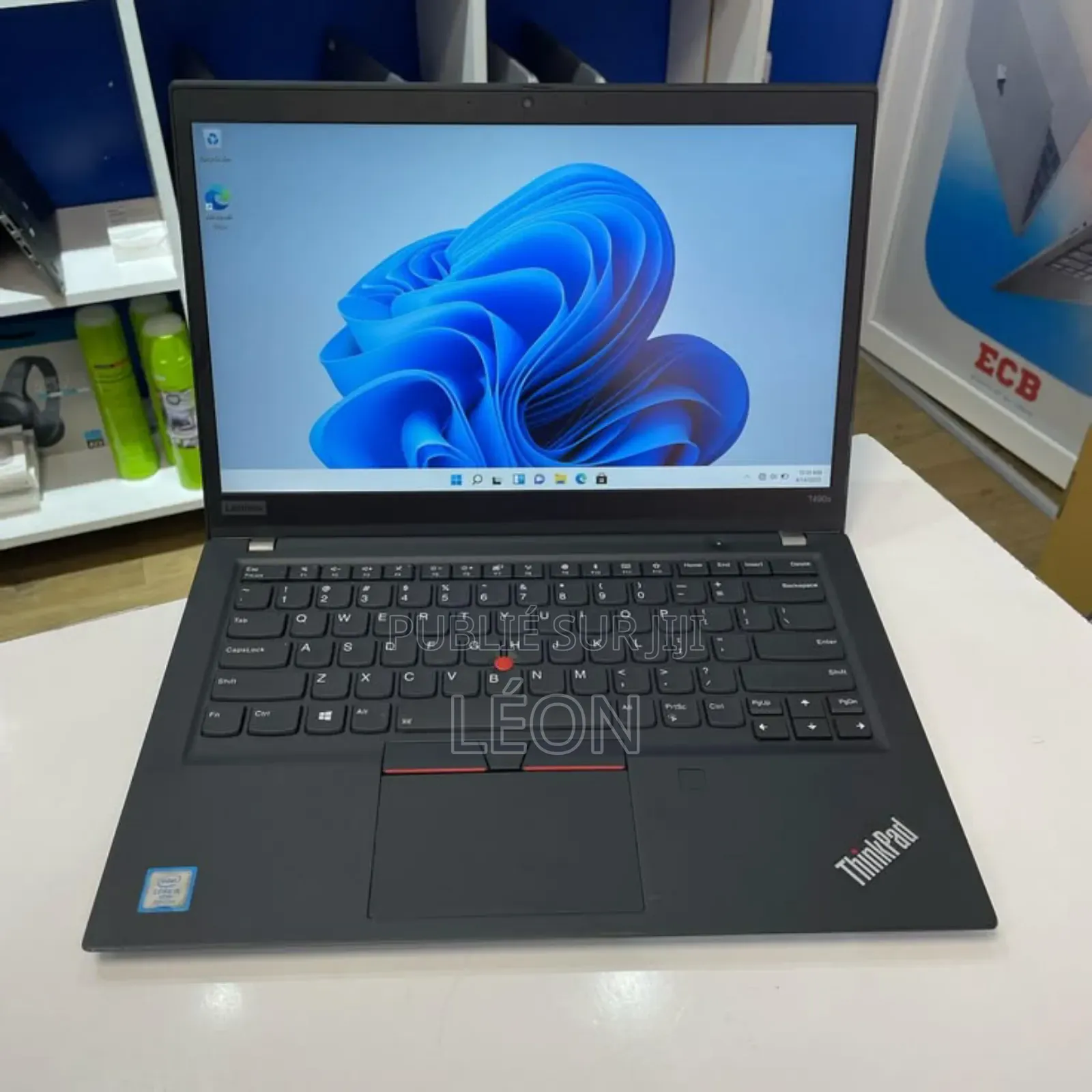 Nouveau Lenovo ThinkPad E14 Gen 5 16GB Intel Core i5 HDD+SSD 512GB
