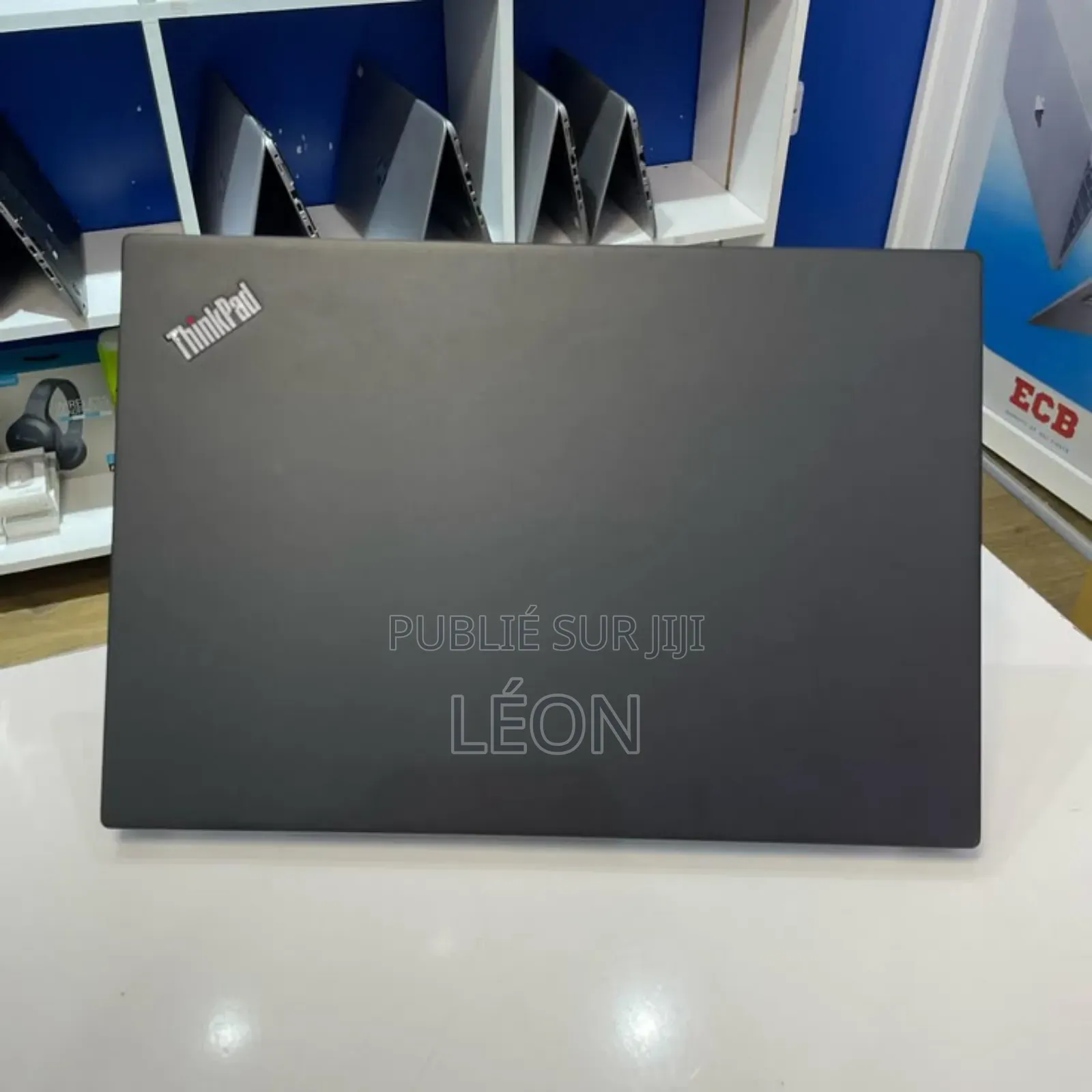 Nouveau Lenovo ThinkPad E14 Gen 5 16GB Intel Core i5 HDD+SSD 512GB