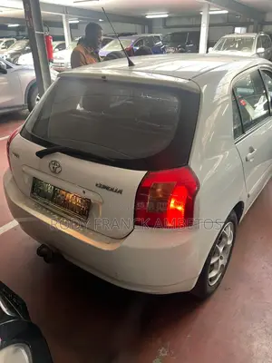 Toyota Corolla Sedan 2005 Blanc