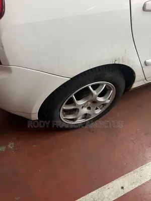 Toyota Corolla Sedan 2005 Blanc