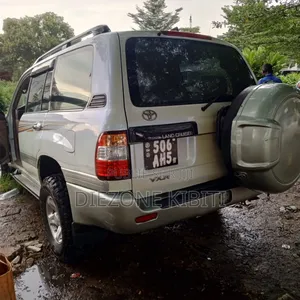 Toyota Land Cruiser Prado 2025 Blanc