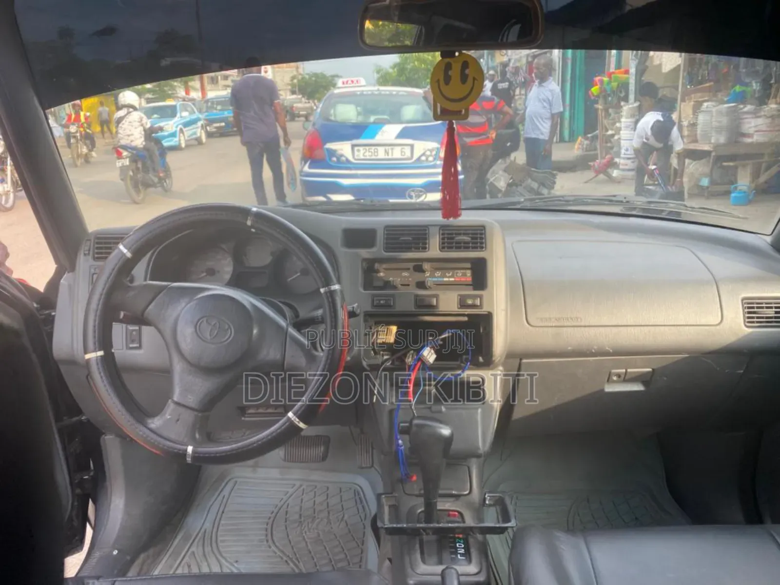 Toyota RAV4 2024 Noir