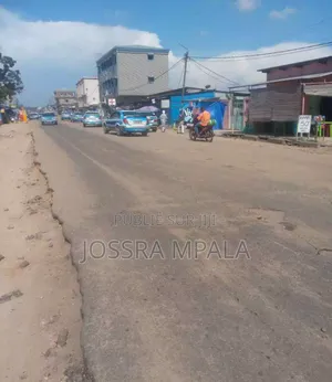 Parcelle Avec Construction Ancienne