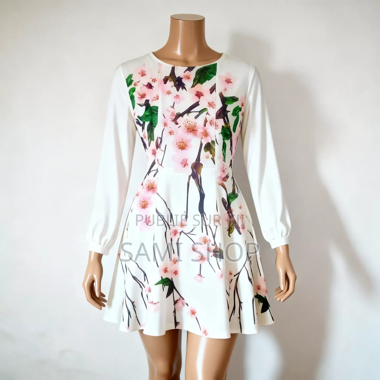 Robe Courte Florale (Style Et Élégance)