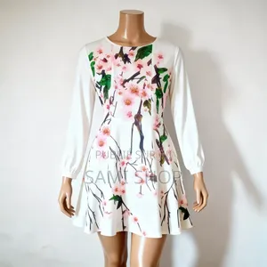 Robe Courte Florale (Style Et Élégance)