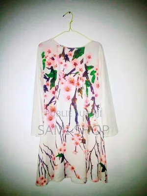 Robe Courte Florale (Style Et Élégance)