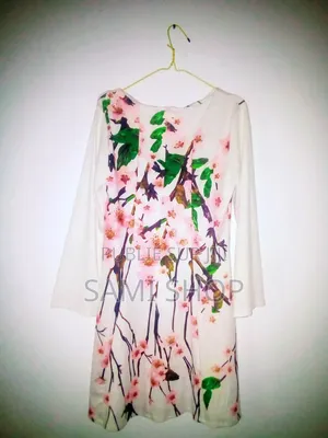 Robe Courte Florale (Style Et Élégance)