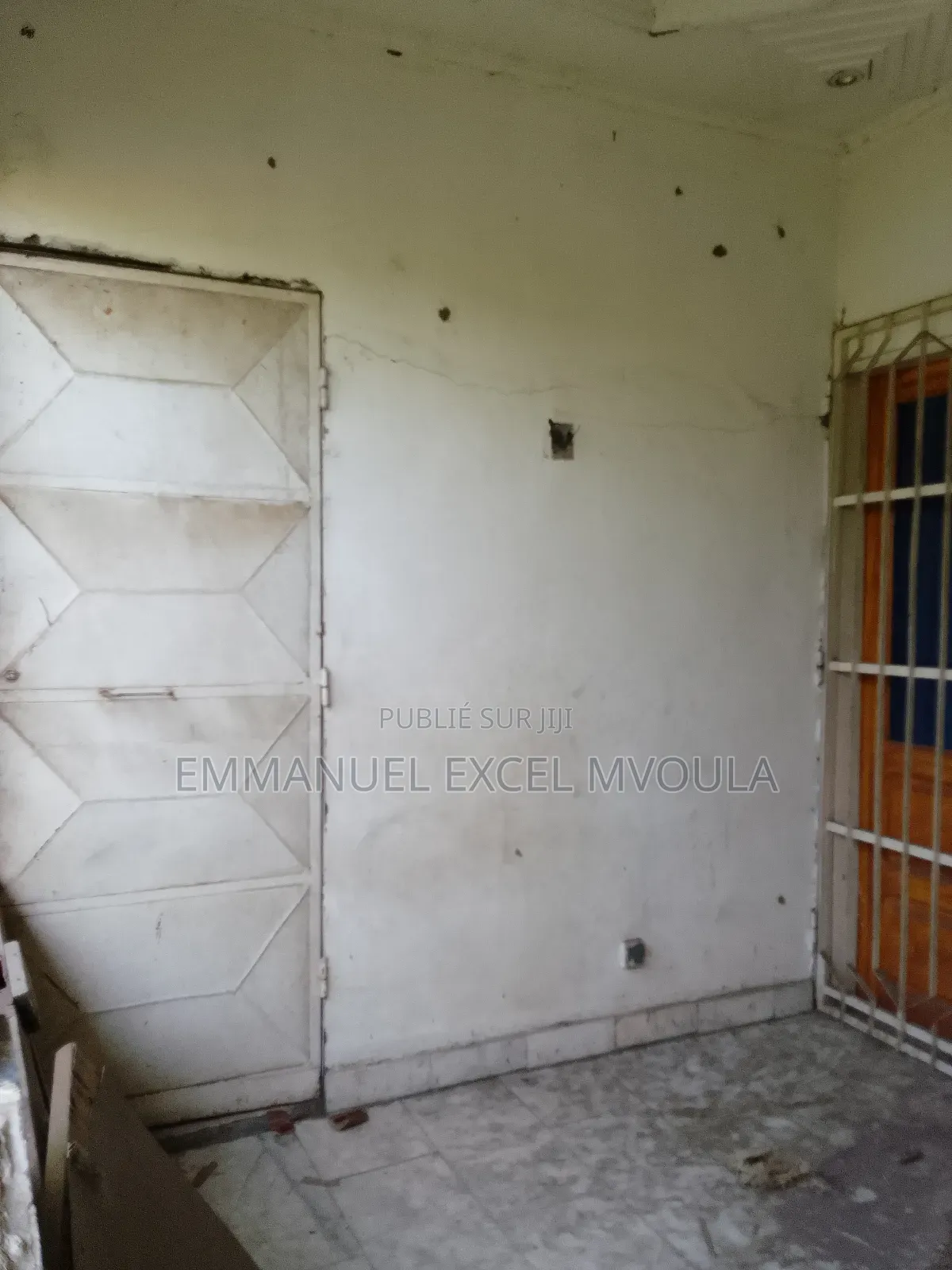 Demi Parcelle À Vendre