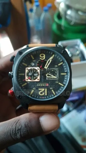 Montre Classique, Classe Affaire