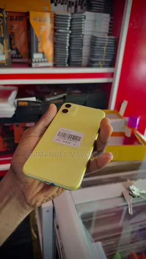 Apple iPhone 11 128 GB Autre