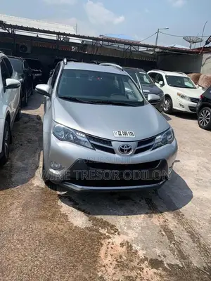 Toyota RAV4 LE 4dr SUV AWD (2.5L 4cyl 6A) 2015 Gris