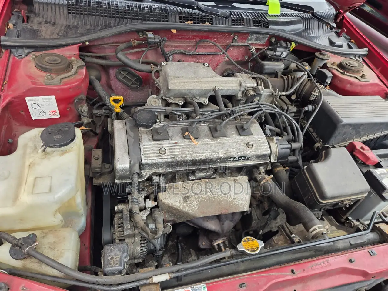 Toyota Carina E 2.0 GLi Hatchback 1998 Rouge