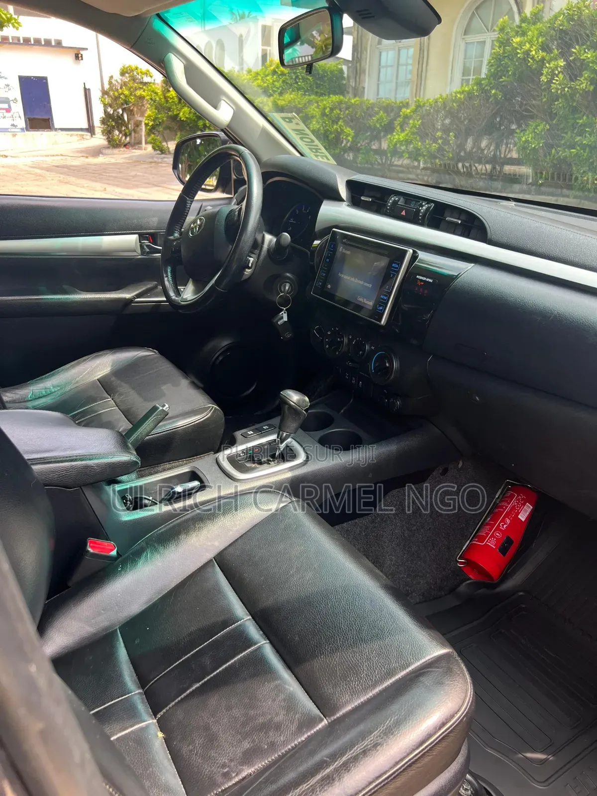 Toyota Hilux Revo Smart Cab Deisel 2.4 RWD 2017 Noir Mat