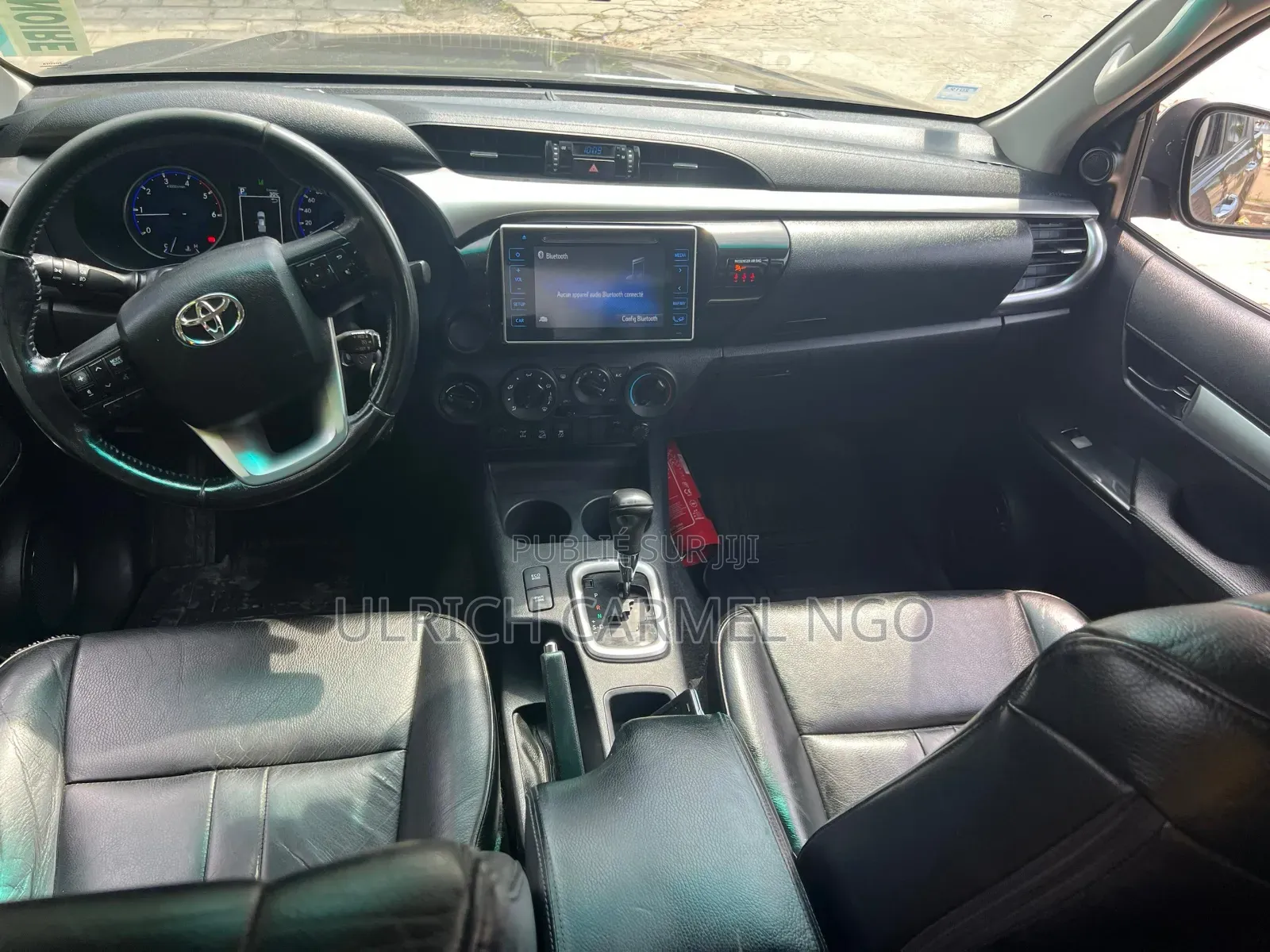 Toyota Hilux Revo Smart Cab Deisel 2.4 RWD 2017 Noir Mat