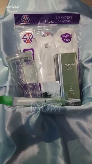 Box Homme, Meilleur Cadeau D'anniversaire, Composé Du Nécessaire.