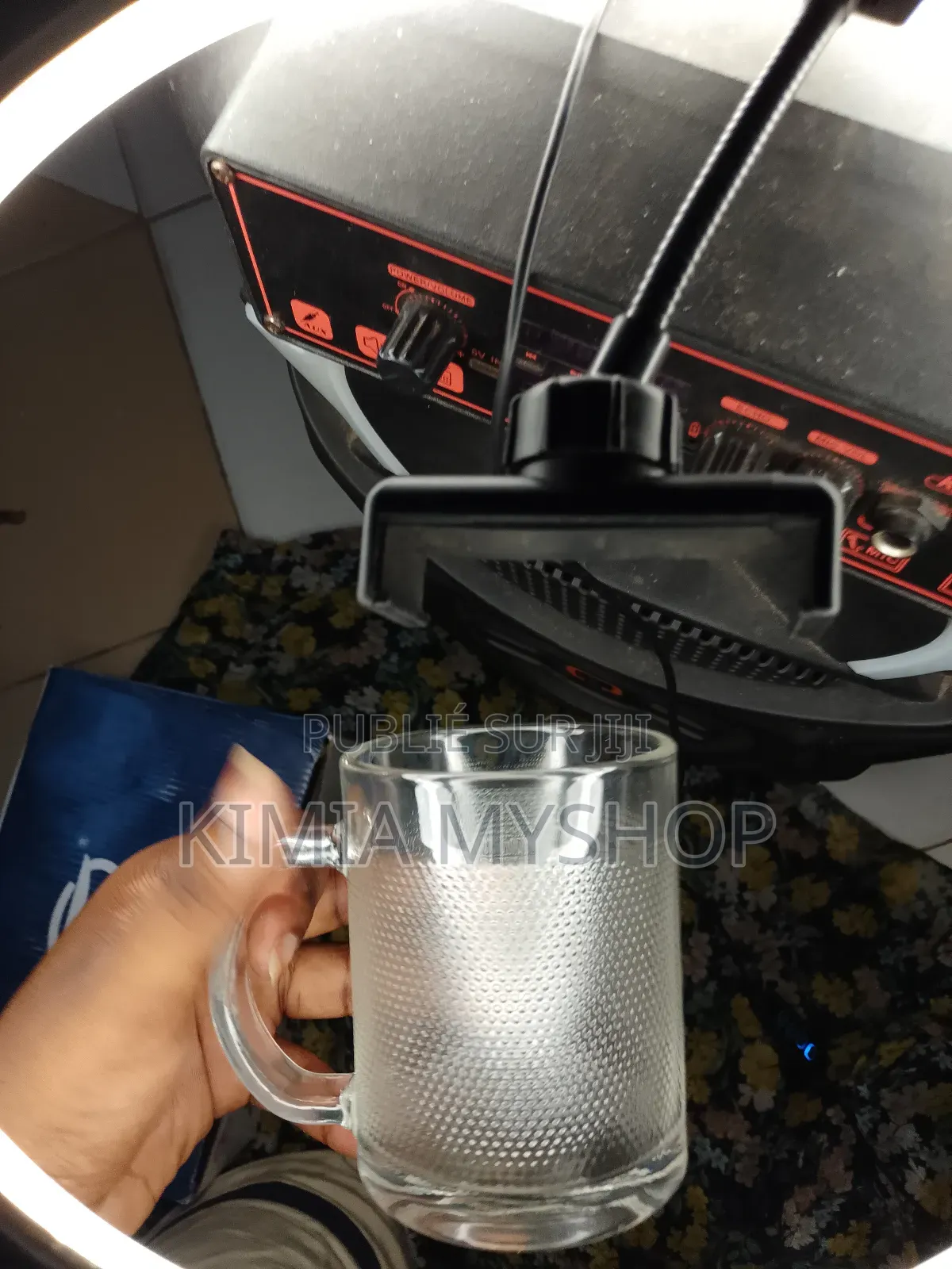 Prend Ton Vers Cassable À 900frs