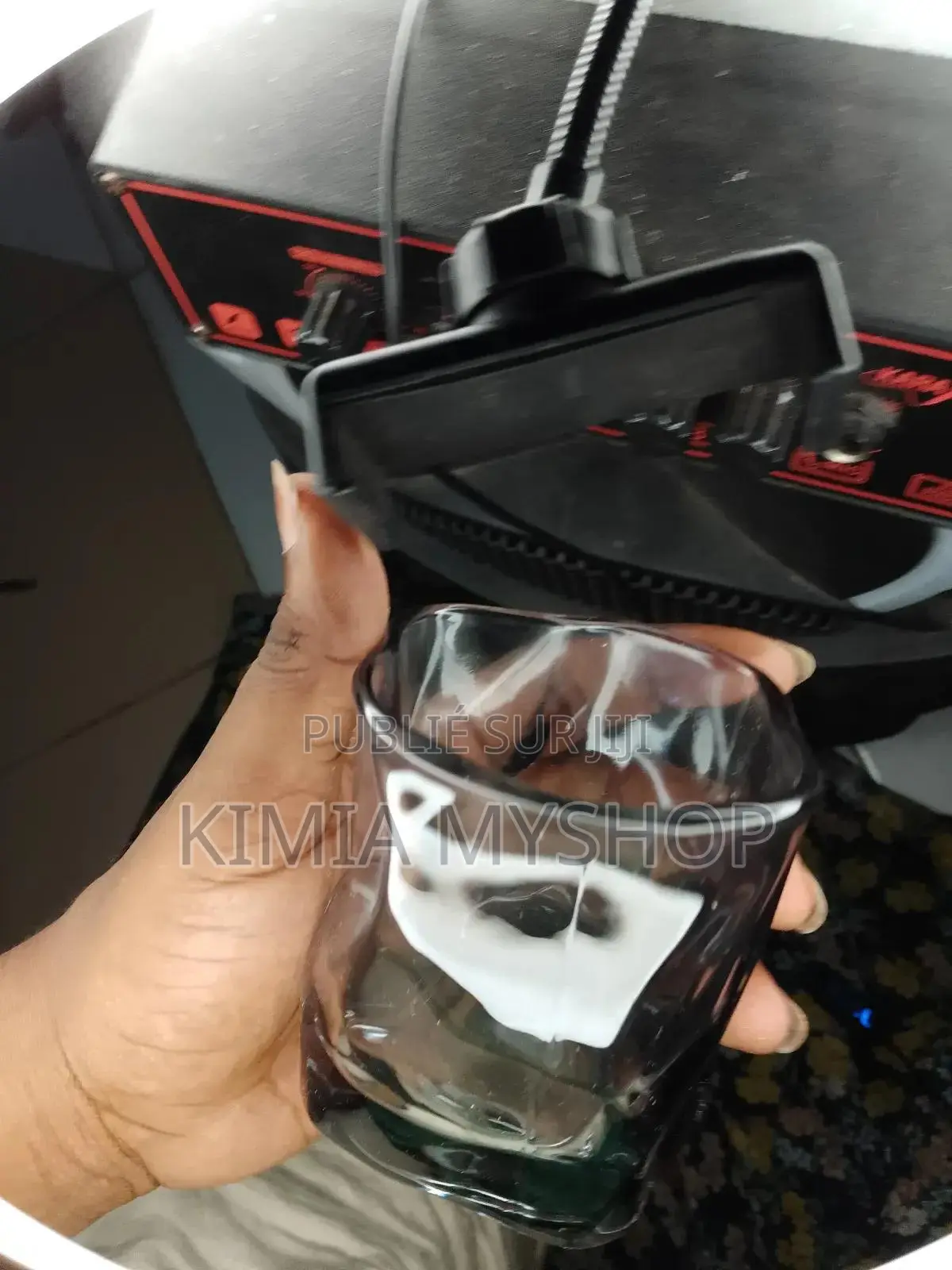 Tu Attends Quoi Pour Acheter Ton Vers Cassable À 1000frs?