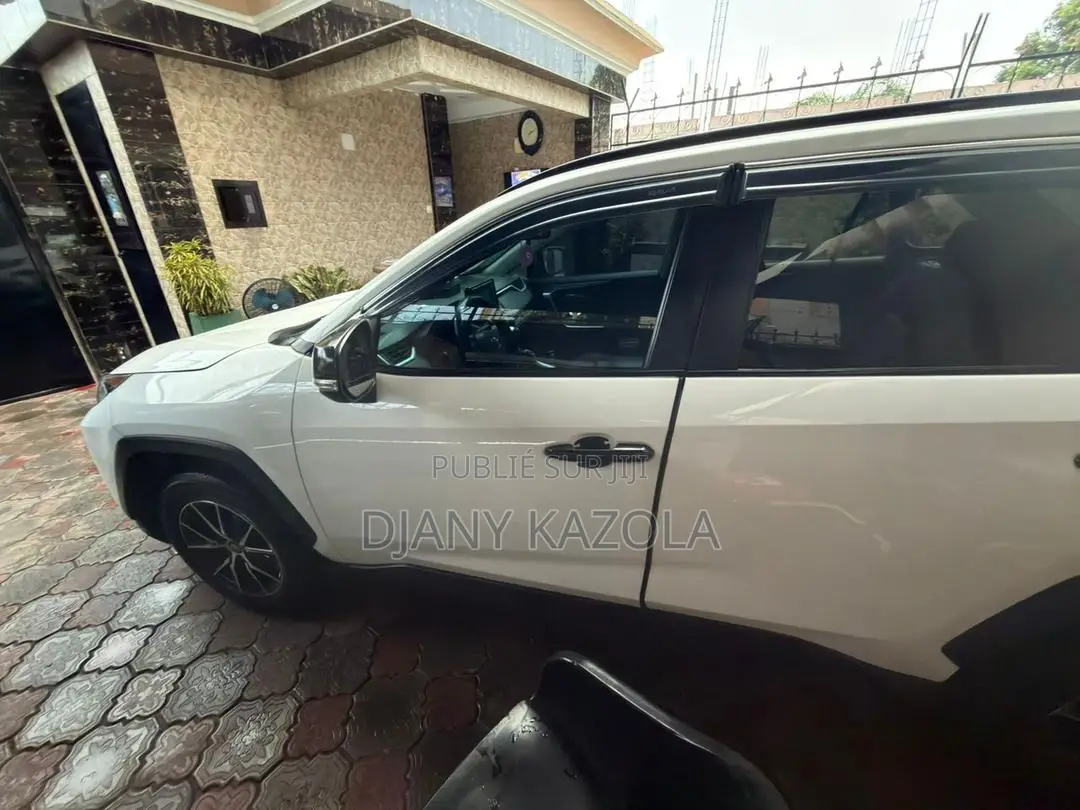 Toyota RAV4 2020 Blanc