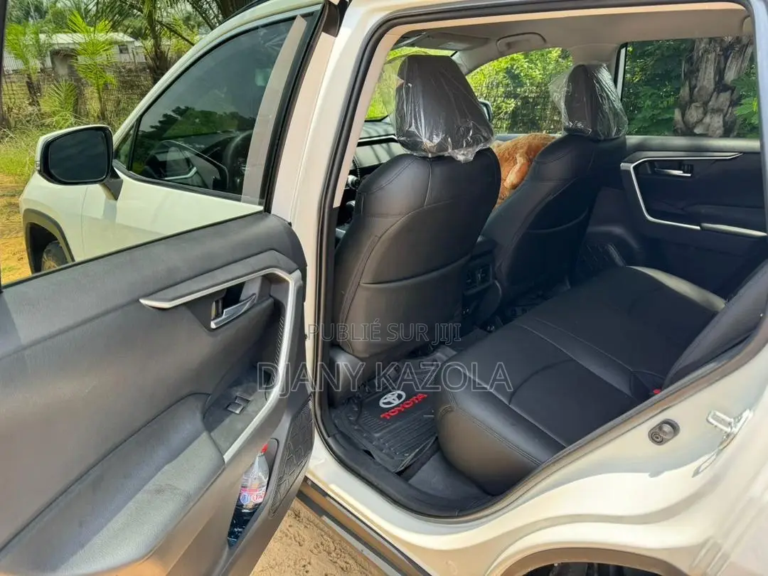 Toyota RAV4 2020 Blanc