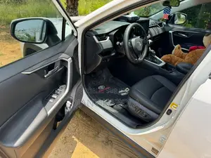 Toyota RAV4 2020 Blanc