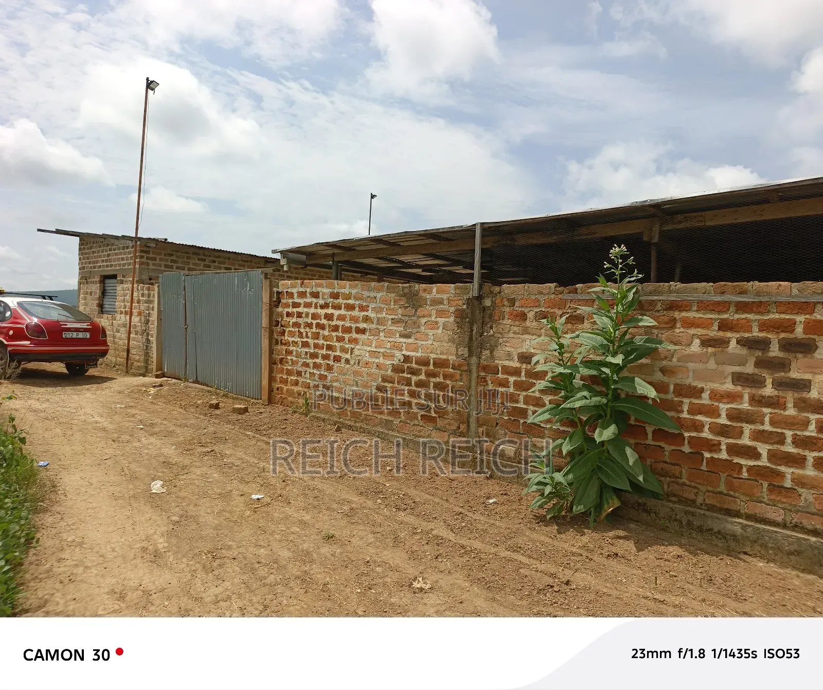 Ferme À Vendre À Dolisie