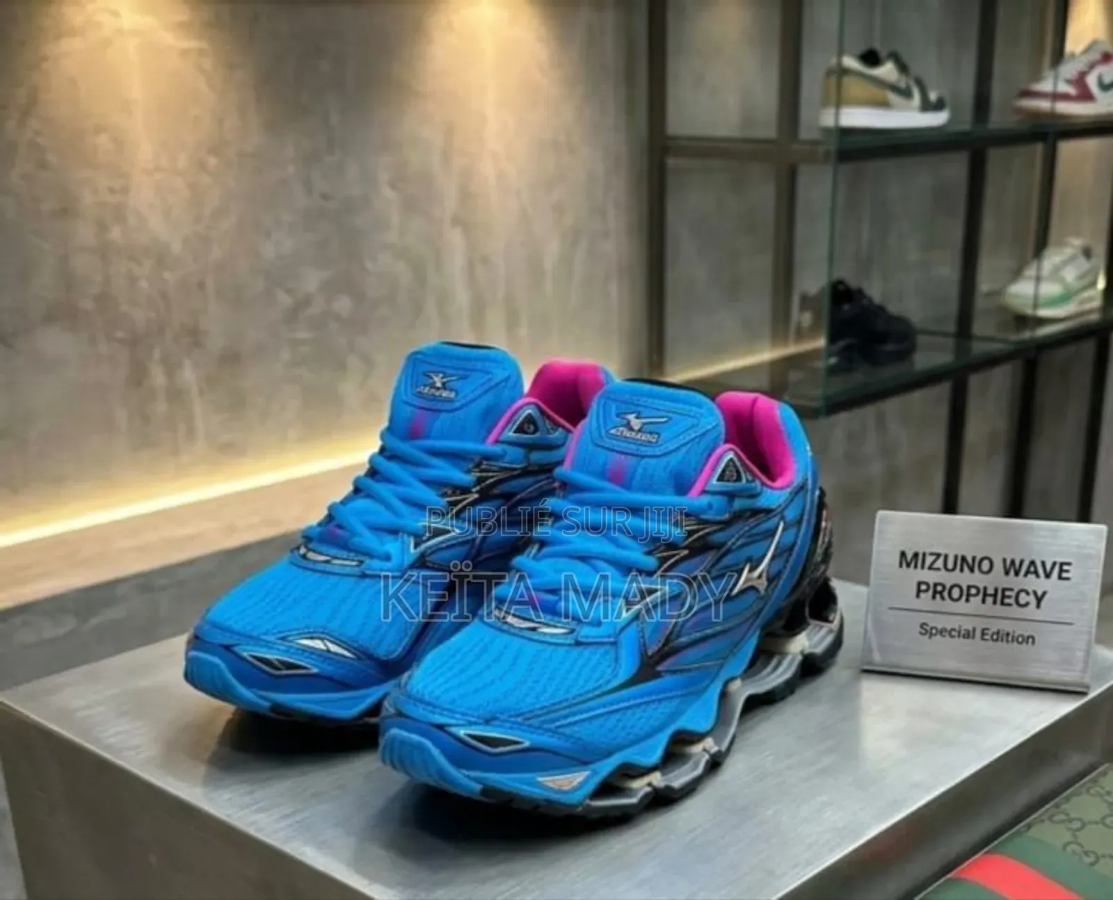 Des Chaussures Fermées