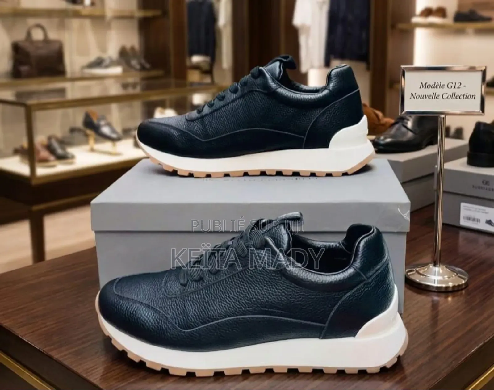 Des Chaussures Fermées