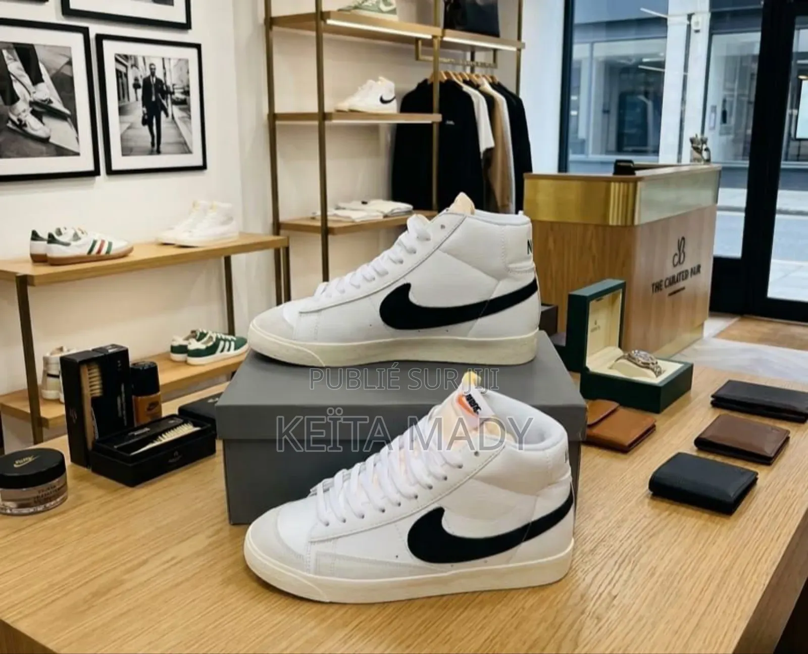 Des Chaussures Fermées