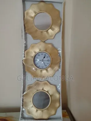 Miroir De Décoration Et Horloge