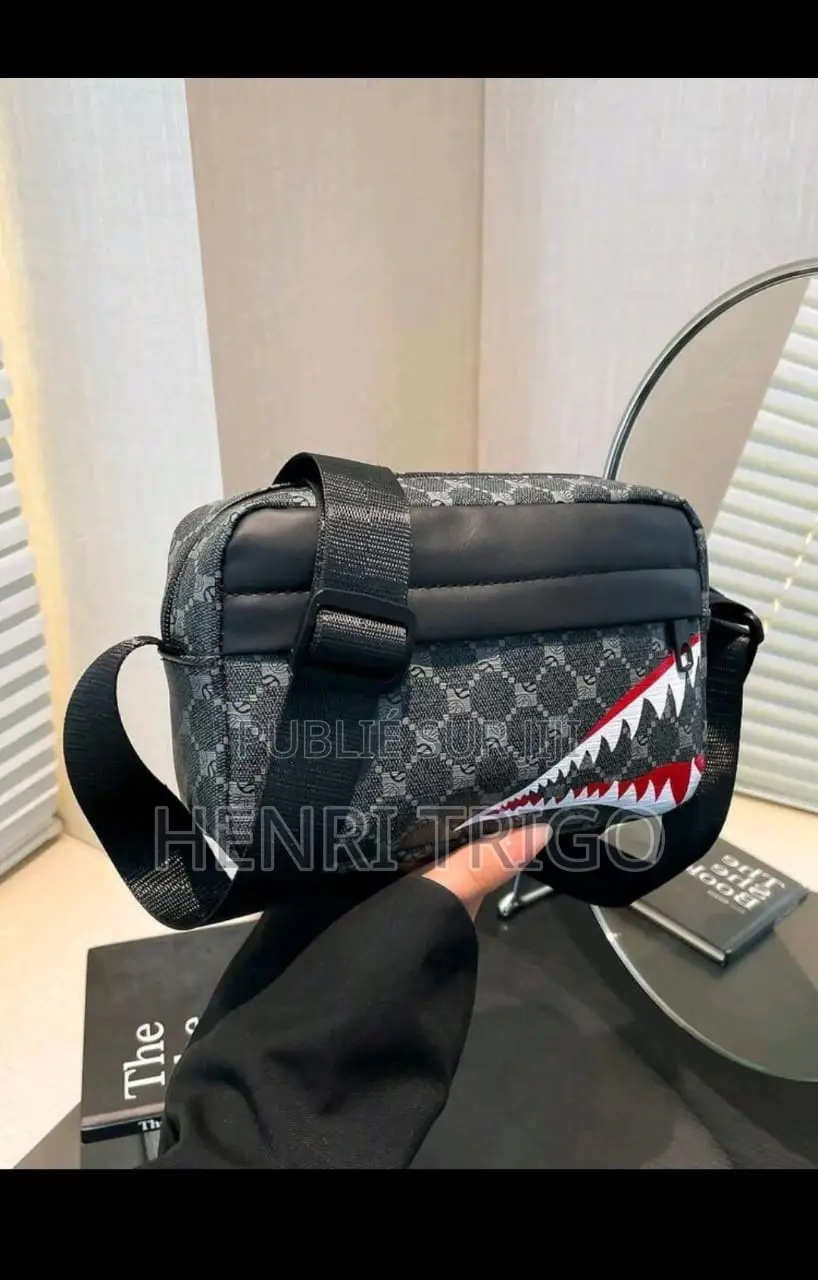 Sacoche a Bon Prix: 8500fcfa