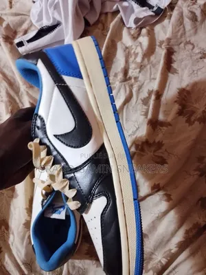 Nke Dunk Travis Scoot Fragment