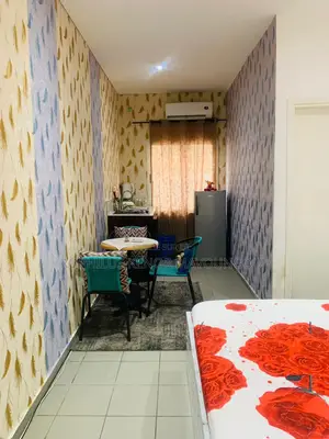 Meublé 1chbre Studio dans Studio Meublé,, Lumumba à Louer