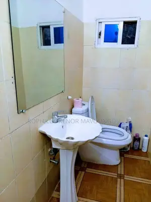 Meublé 1chbre Studio dans Studio Meublé,, Lumumba à Louer