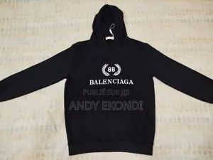 Pull Balenciaga